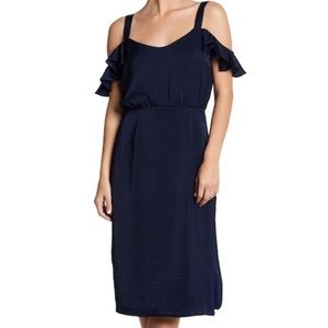 BB Dakota Eileen Cold Shoulder Ruffle Dress SZ 2